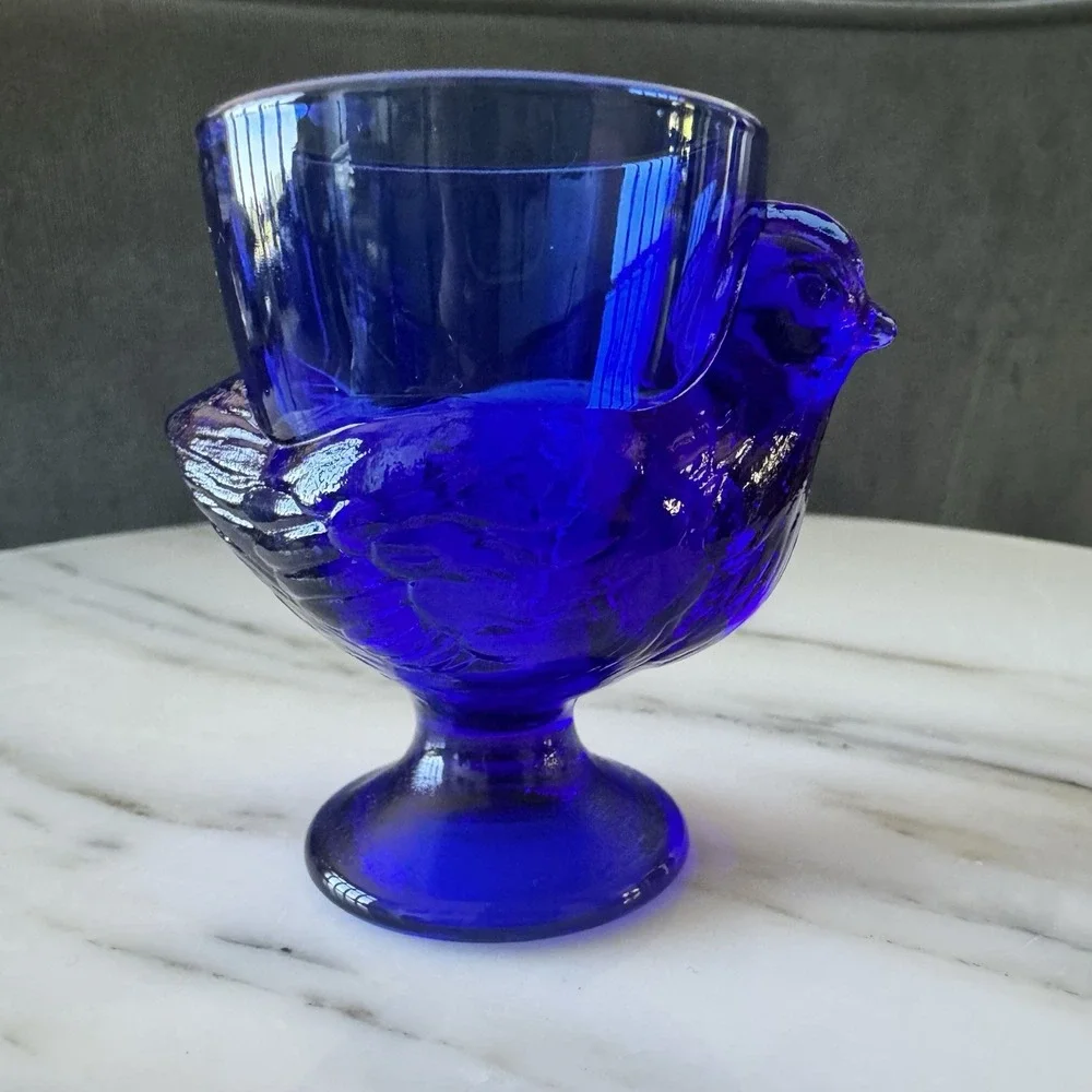 Vintage COBALT BLUE chicken shaped FOOTED EGG CUP ~ Arcaroc France  2.75